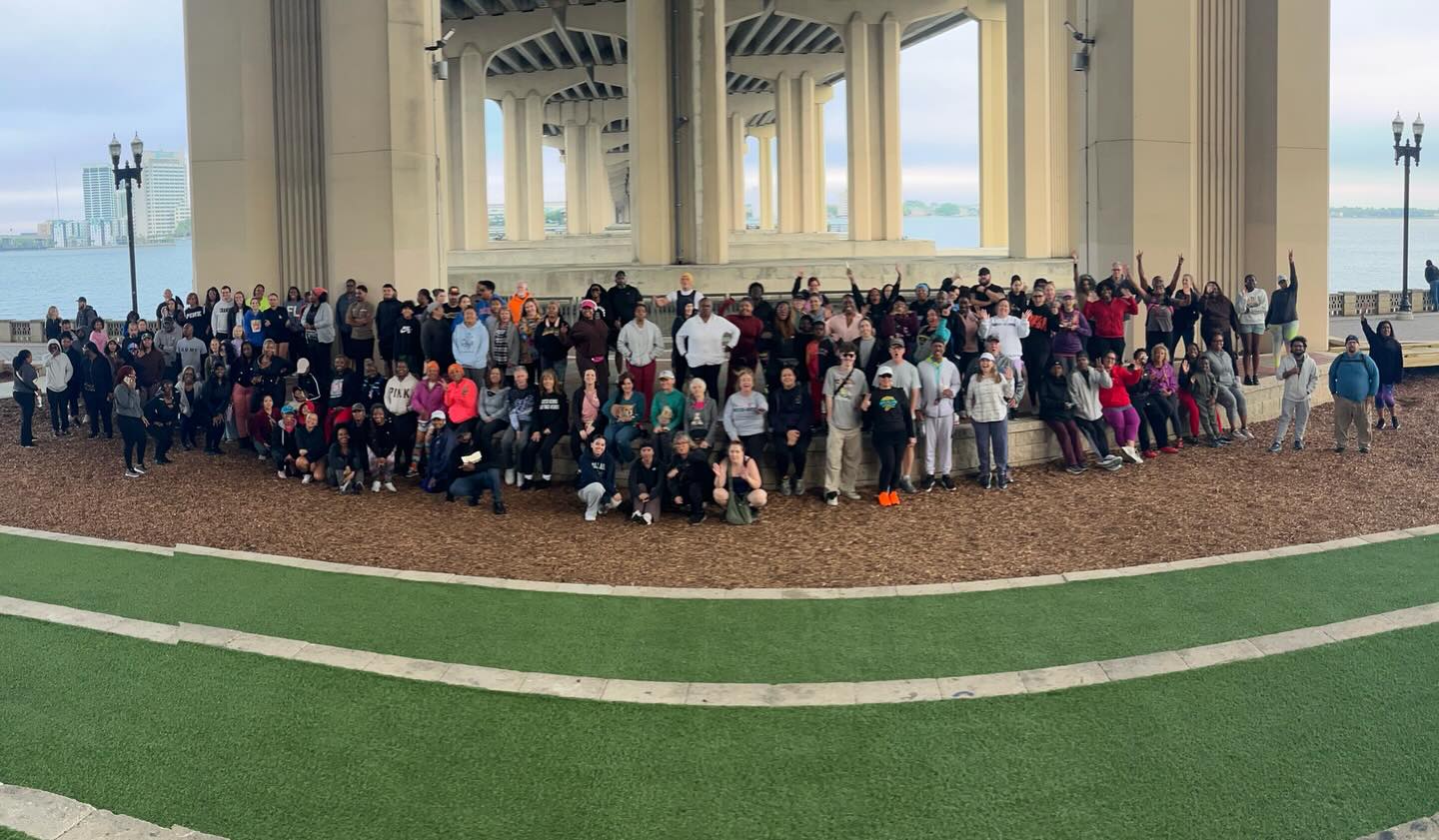 904 Walk Club at Riverside